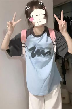 American Retro Raglan Short-Sleeve T-Shirt for Women - Summer 2025 Stylish Top for Middle & High School Students