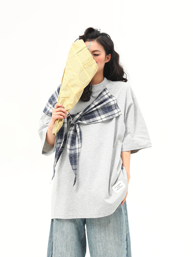 American Retro Short-Sleeve T-Shirt for Women - Wild A-Zi Shawl Design, Loose Fit, Summer Versatile Style American Retro Short-Sleeve T-Shirt for Women - Wild A-Zi Shawl Design, Loose Fit, Summer Versatile Style