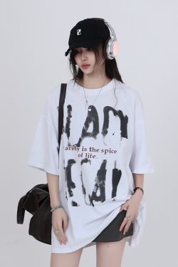 American Retro Short-Sleeve T-Shirt for Women, Summer Loose Fit, Niche Couple Graphic Tee, Vintage-Inspired Mountain Design