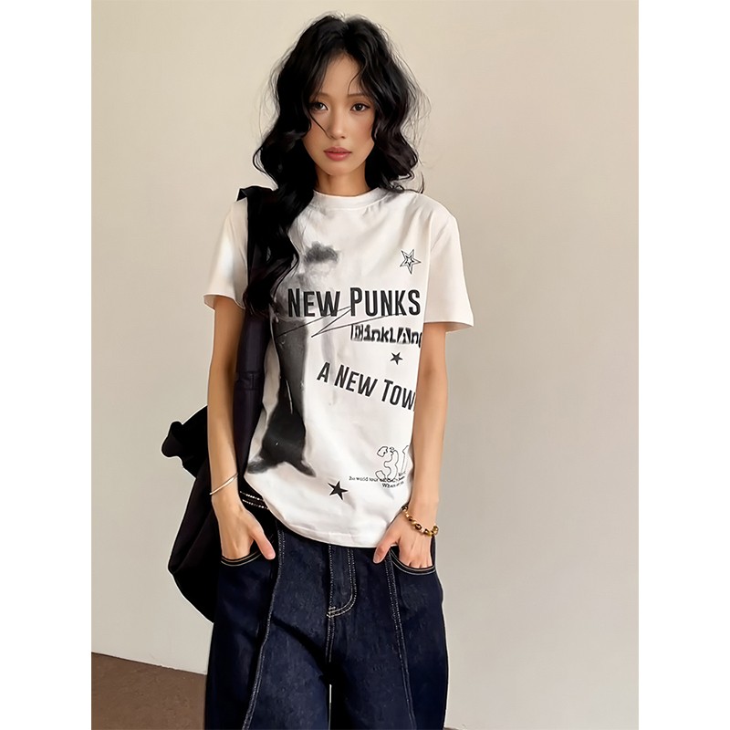 American Retro Short Sleeve T-Shirt for Women, Summer Punk Letter Print, Slim Fit Versatile Top, Y2K Trendy Style American Retro Short Sleeve T-Shirt for Women, Summer Punk Letter Print, Slim Fit Versatile Top, Y2K Trendy Style
