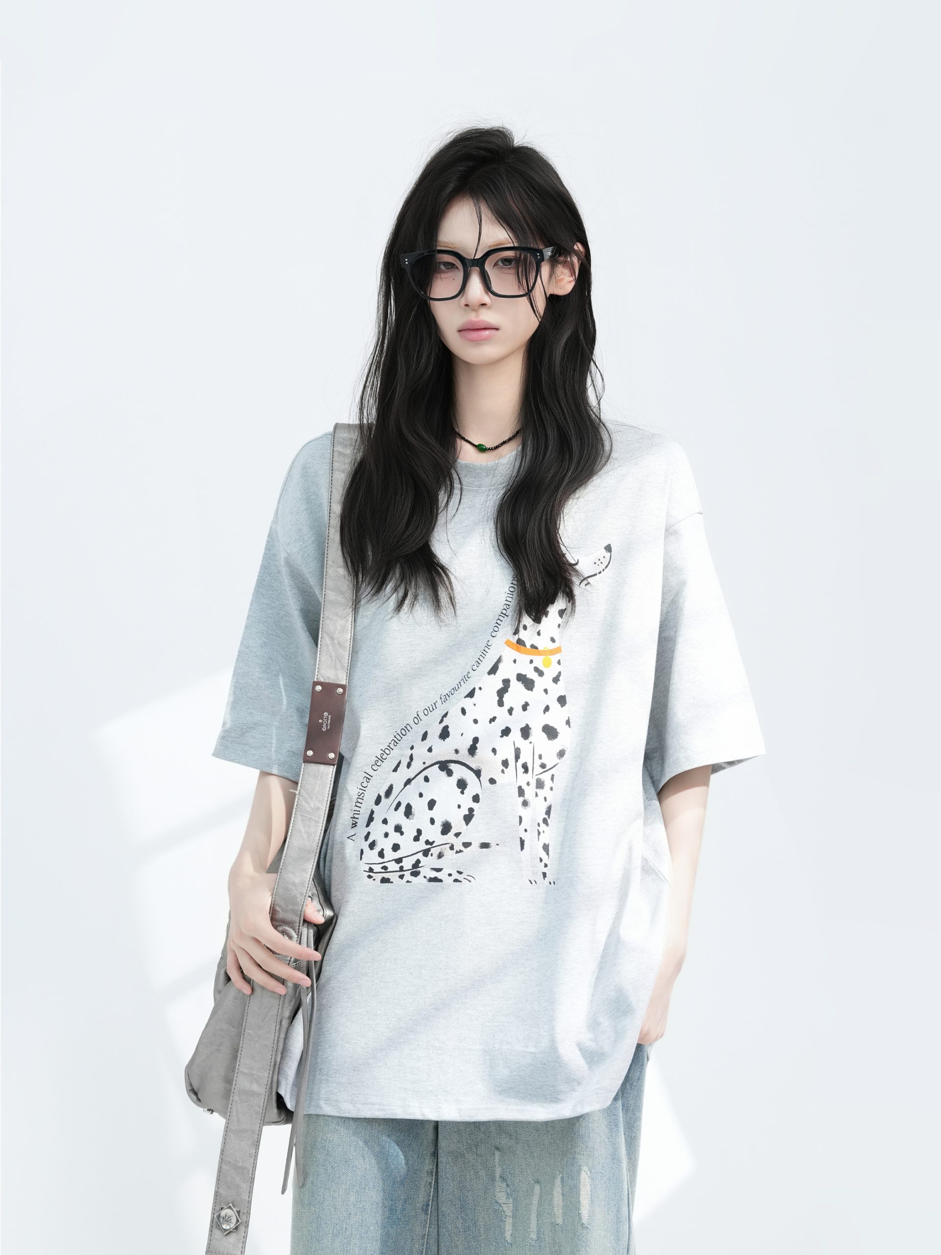 American Retro Spotted Dog Short Sleeve T-Shirt for Women - Loose Fit Heavyweight Summer Tee, Casual 90s Style Top American Retro Spotted Dog Short Sleeve T-Shirt for Women - Loose Fit Heavyweight Summer Tee, Casual 90s Style Top