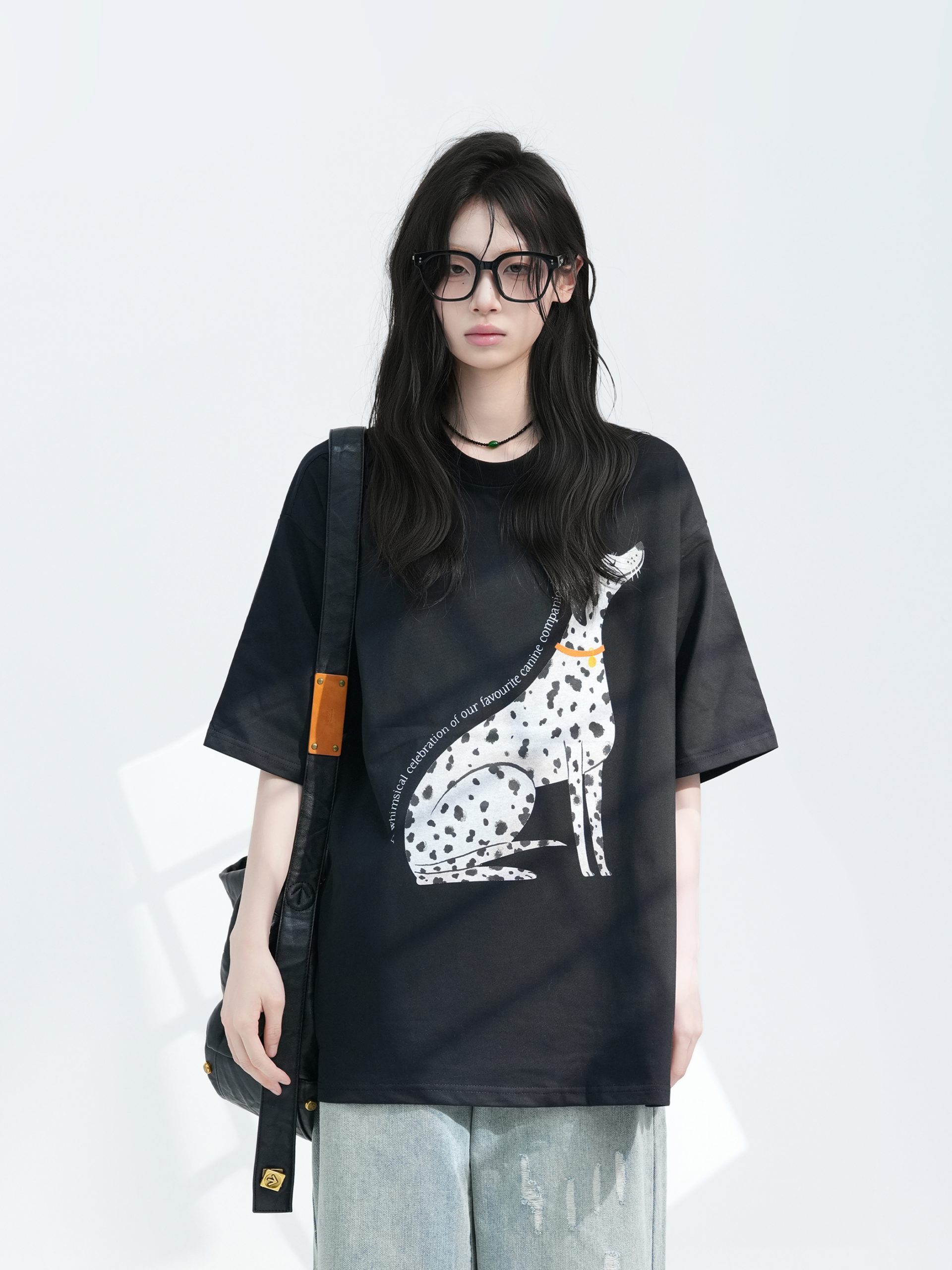 American Retro Spotted Dog Short Sleeve T-Shirt for Women - Loose Fit Heavyweight Summer Tee, Casual 90s Style Top American Retro Spotted Dog Short Sleeve T-Shirt for Women - Loose Fit Heavyweight Summer Tee, Casual 90s Style Top