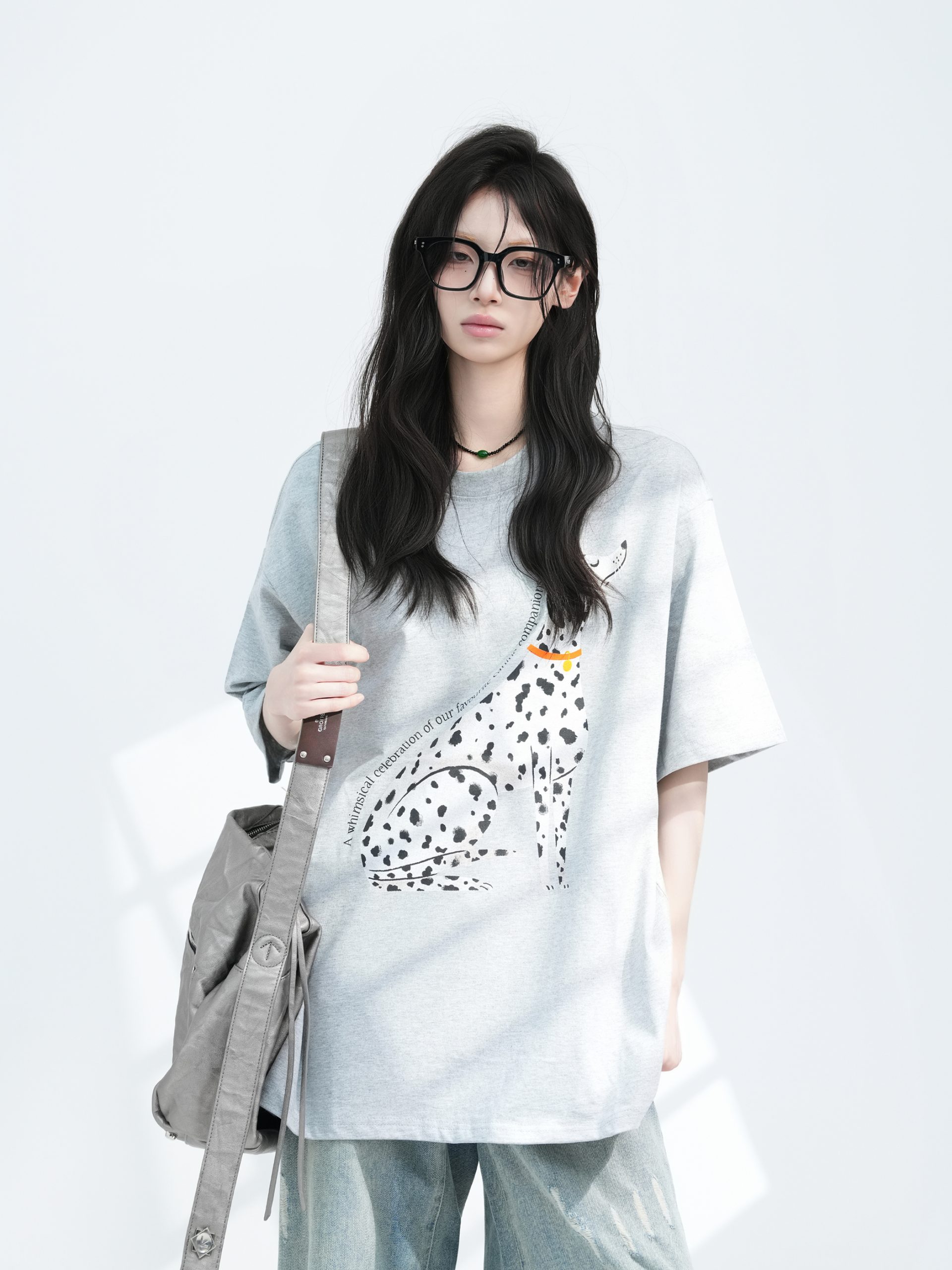 American Retro Spotted Dog Short Sleeve T-Shirt for Women - Loose Fit Heavyweight Summer Tee, Casual 90s Style Top American Retro Spotted Dog Short Sleeve T-Shirt for Women - Loose Fit Heavyweight Summer Tee, Casual 90s Style Top