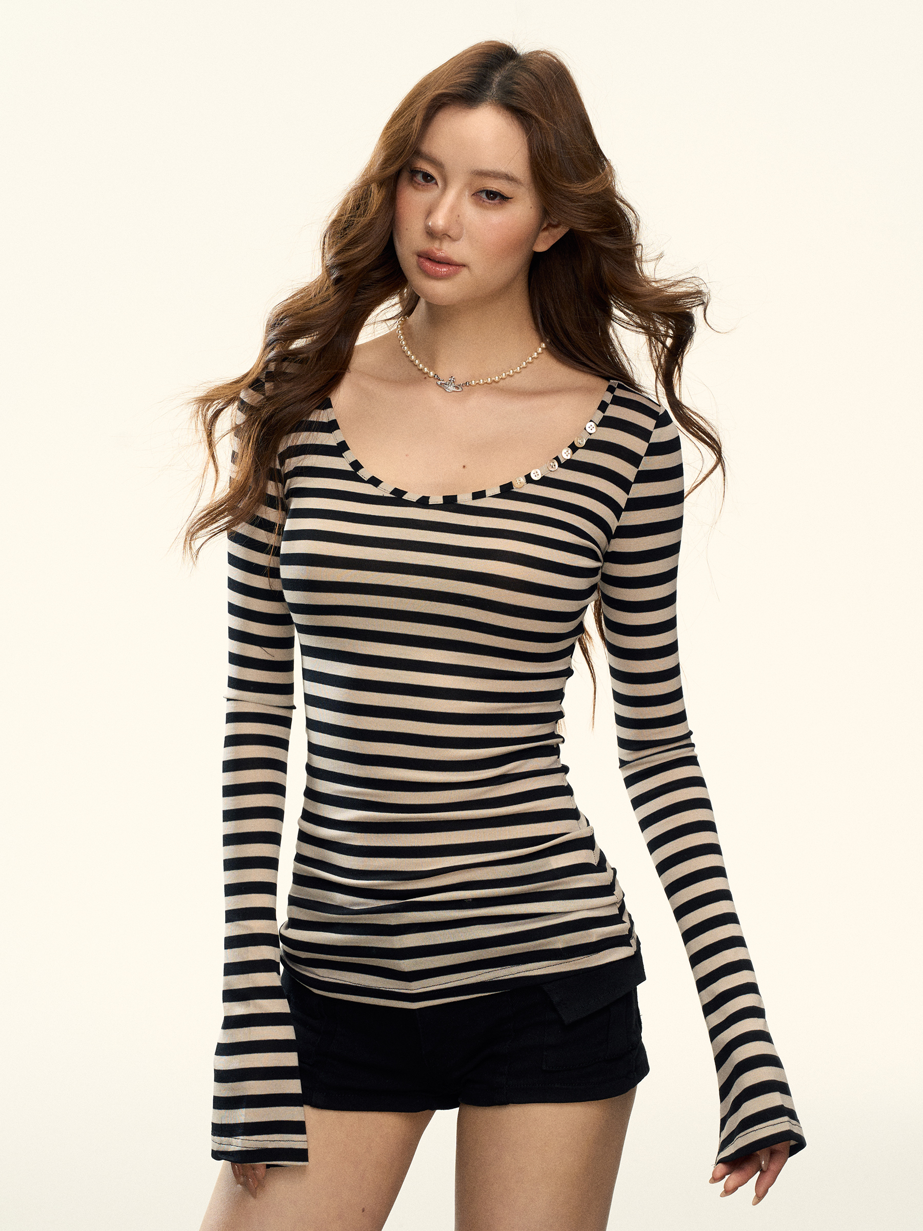 American Retro Striped Long Sleeve T-Shirt for Women - Spring Spicy Girl Slim Fit Base Layer Top, Y2K Inspired Fashion American Retro Striped Long Sleeve T-Shirt for Women - Spring Spicy Girl Slim Fit Base Layer Top, Y2K Inspired Fashion