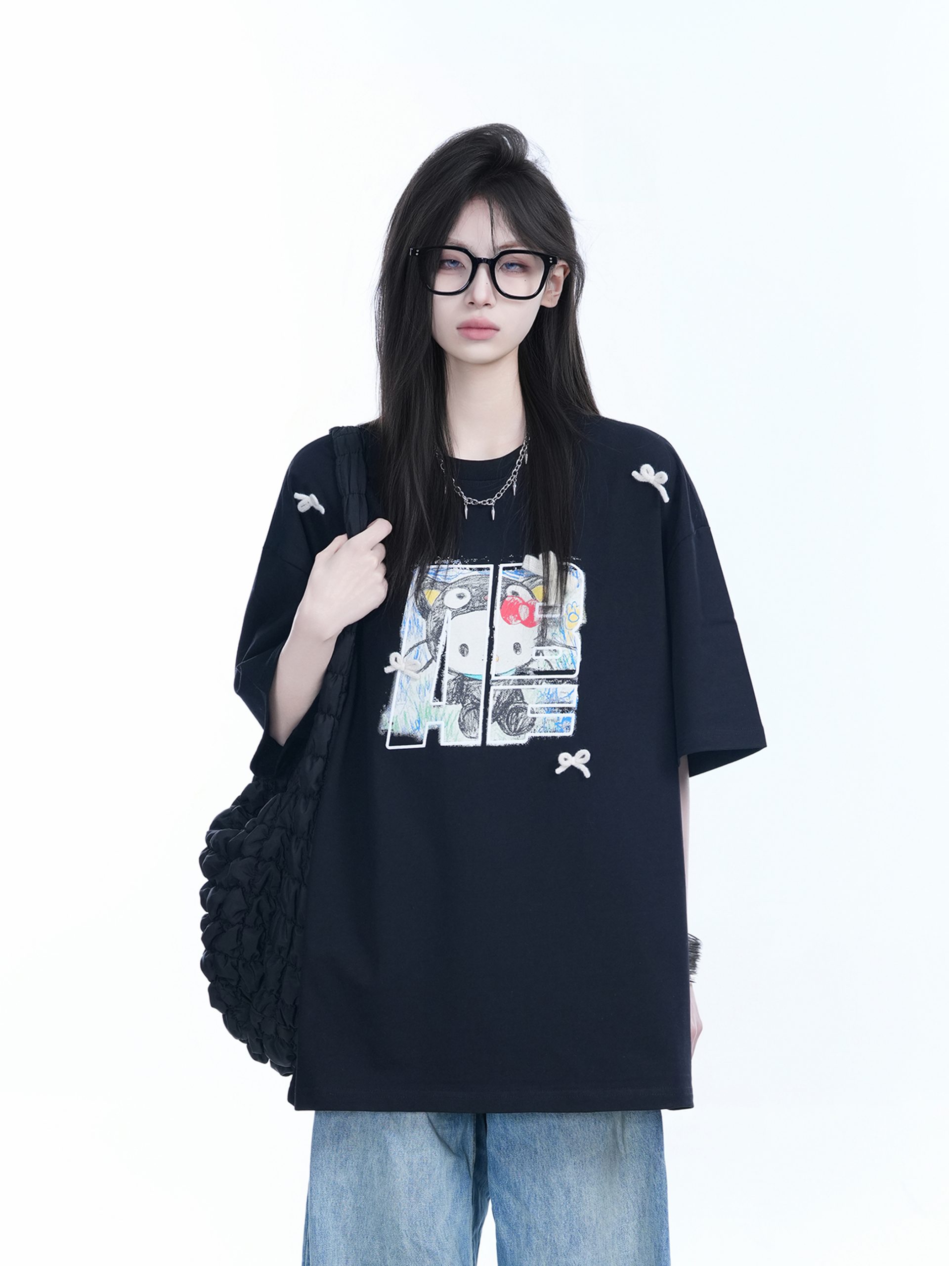 American Retro Style Black Short-Sleeve T-Shirt for Women with Kitty Cat Graffiti, Loose Round Neck, Y2K Vibe, Casual Fashion Top American Retro Style Black Short-Sleeve T-Shirt for Women with Kitty Cat Graffiti, Loose Round Neck, Y2K Vibe, Casual Fashion Top