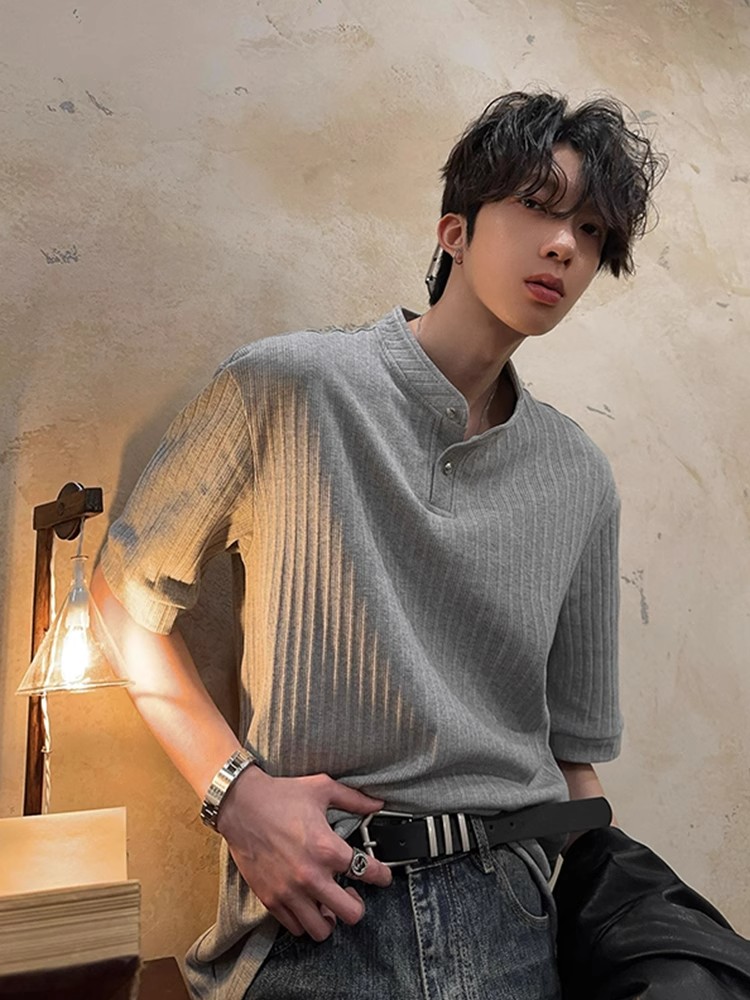 American Retro Textured Henley Short-Sleeve T-Shirt for Men and Women - Trendy Loose Fit Summer Top American Retro Textured Henley Short-Sleeve T-Shirt for Men and Women - Trendy Loose Fit Summer Top