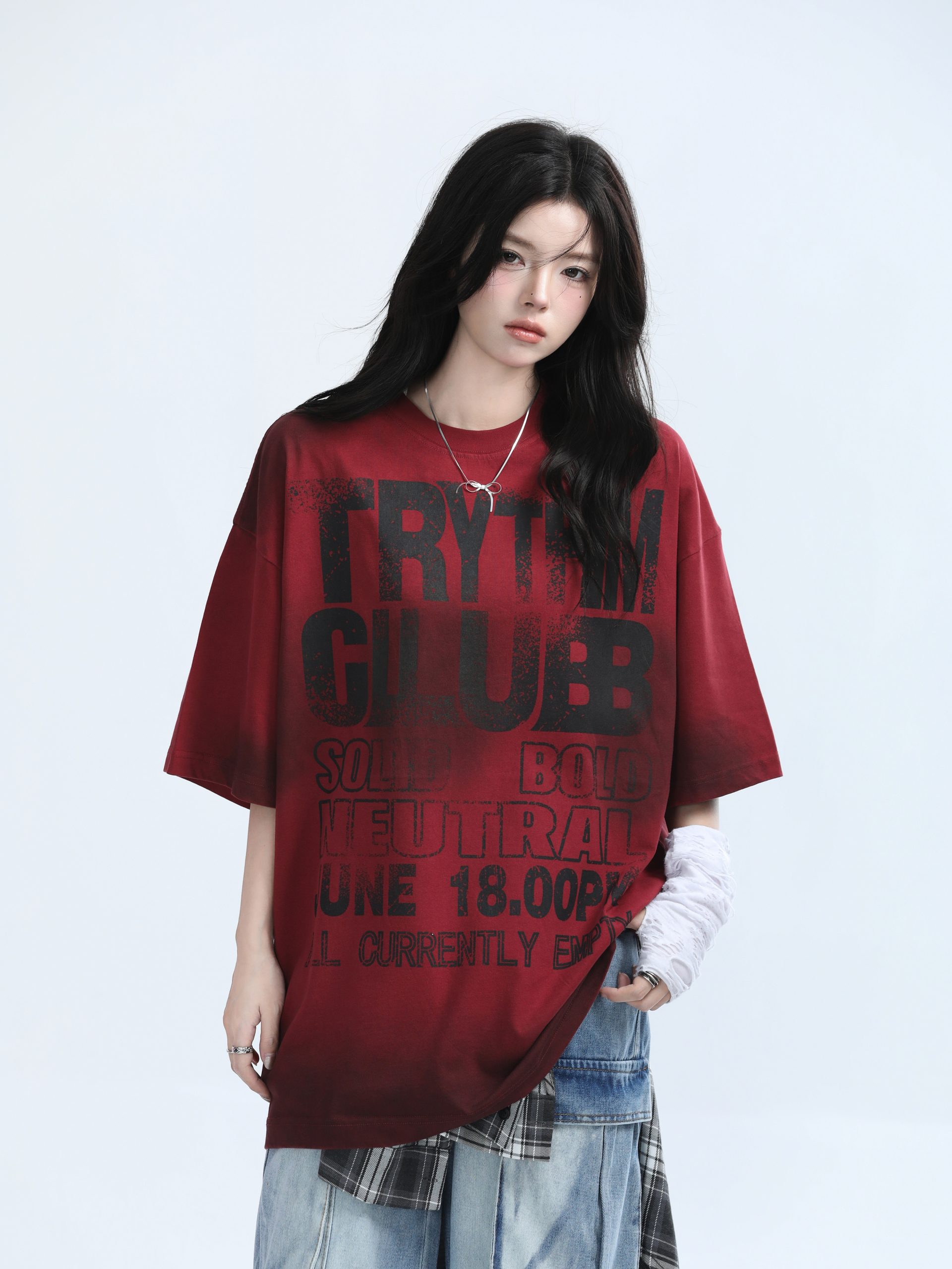 American Retro Tie-Dye Red Short Sleeve T-Shirt for Women - Heavy-Duty Loose Fit Summer Tee with Mountain Graphic Design American Retro Tie-Dye Red Short Sleeve T-Shirt for Women - Heavy-Duty Loose Fit Summer Tee with Mountain Graphic Design