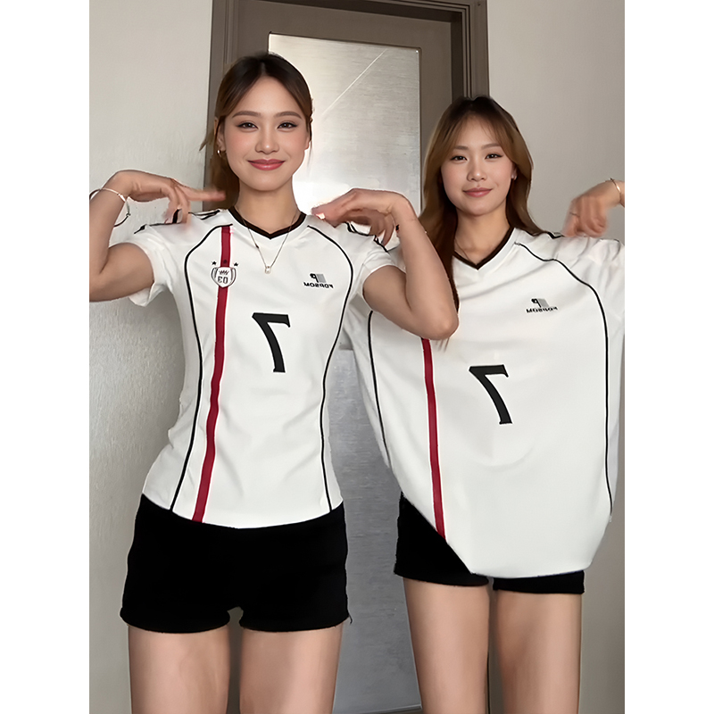 American Retro V-Neck Short Sleeve Jersey Women's Summer Fitted Sports Top with Letter Print - Stylish Slim Fit American Retro V-Neck Short Sleeve Jersey Women's Summer Fitted Sports Top with Letter Print - Stylish Slim Fit