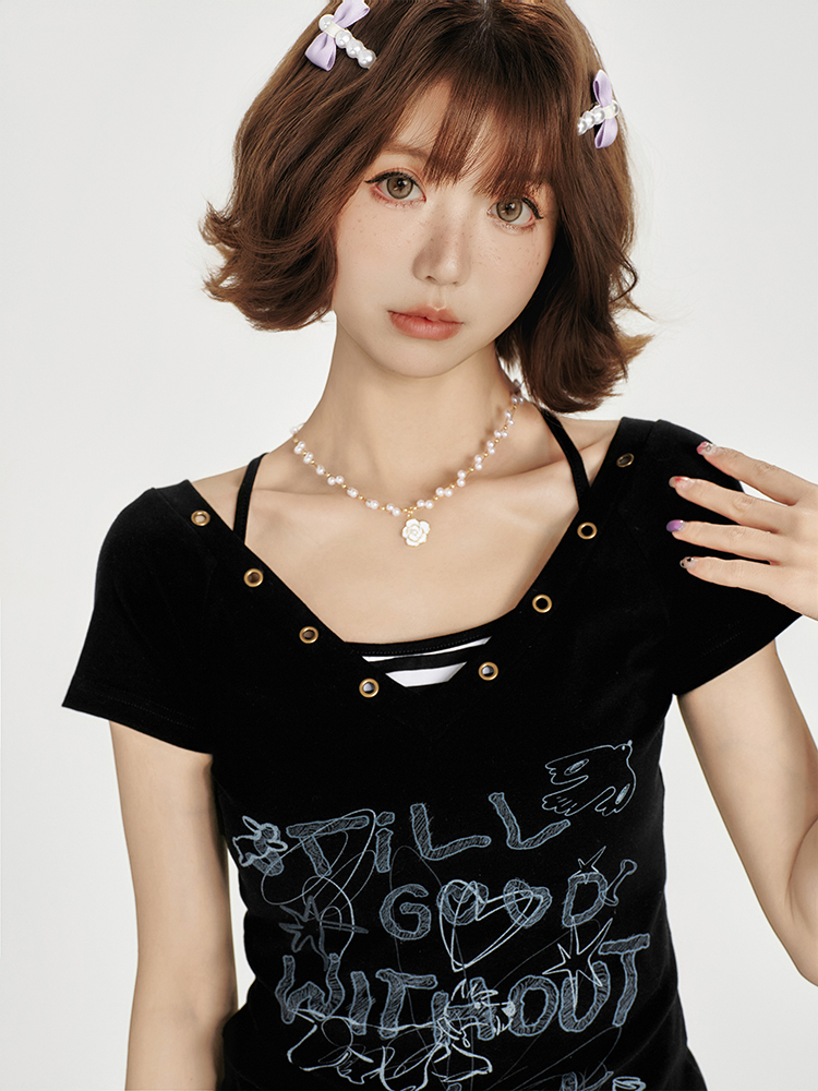 American Retro V-Neck Short Sleeve T-Shirt for Women - Summer Slim Fit Top, Millennial Style, Y2K Fashion American Retro V-Neck Short Sleeve T-Shirt for Women - Summer Slim Fit Top, Millennial Style, Y2K Fashion