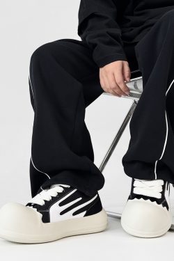 American-Style Mickey Mouse Head Canvas Sneakers - Unisex Sports Loafers with Milk-Flavored Sole and Raised Toe