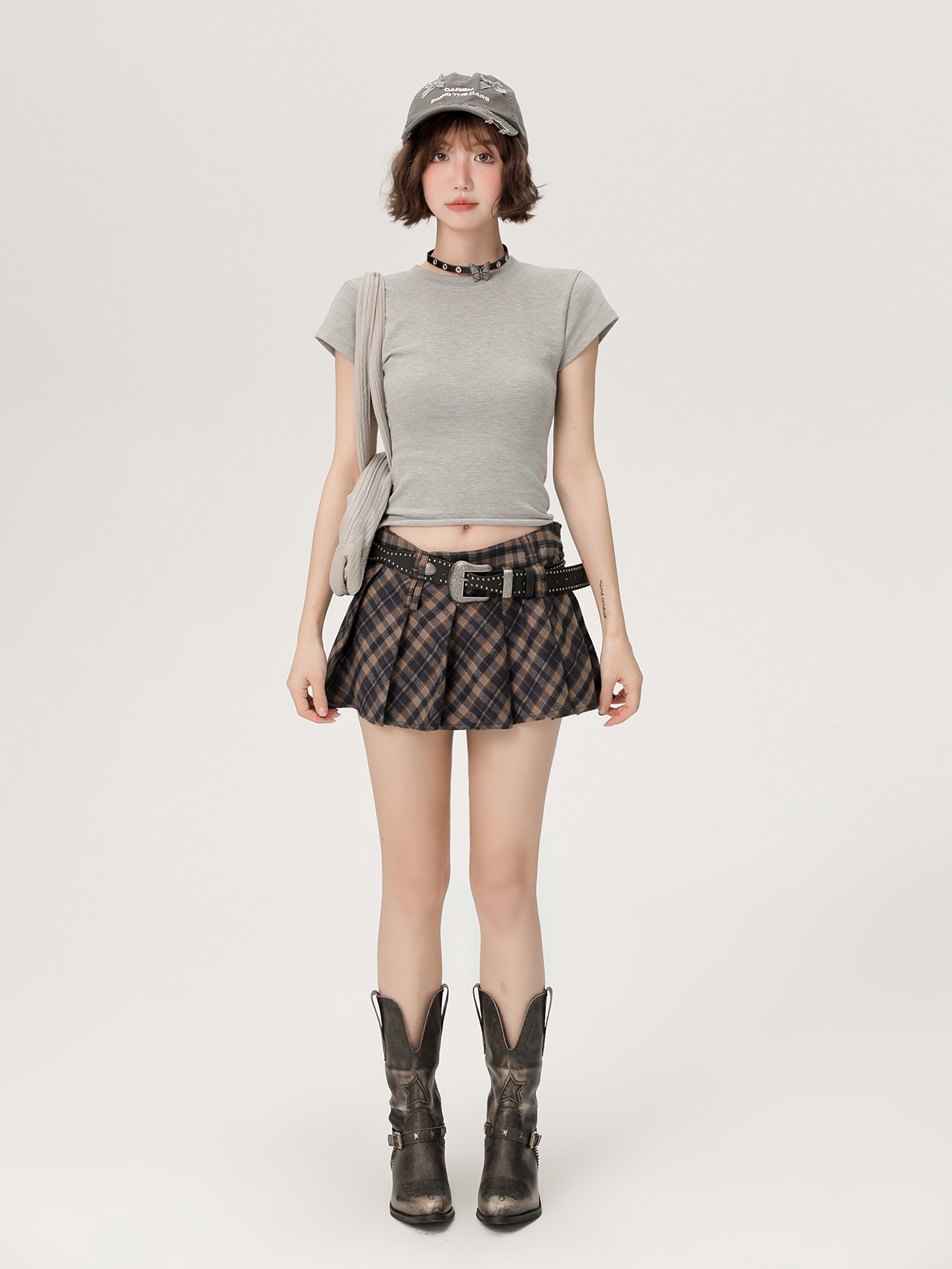 American-Style Spicy Girl Short Sleeve T-Shirt for Women - Summer Basic Round Neck Slim Fit Solid Color Top American-Style Spicy Girl Short Sleeve T-Shirt for Women - Summer Basic Round Neck Slim Fit Solid Color Top