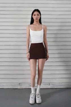 Anti-Exposure Bodycon Sports Short Skirt in Nude - Stylish and Functional Activewear for Modern Athletes