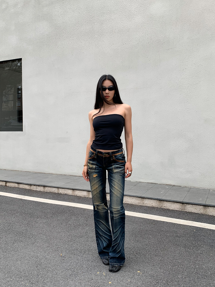 Anti-Industrialization Low-Rise Jeans with Bombing Leg Shape for a Unique Cowboy Heavy Industry Look Anti-Industrialization Low-Rise Jeans with Bombing Leg Shape for a Unique Cowboy Heavy Industry Look