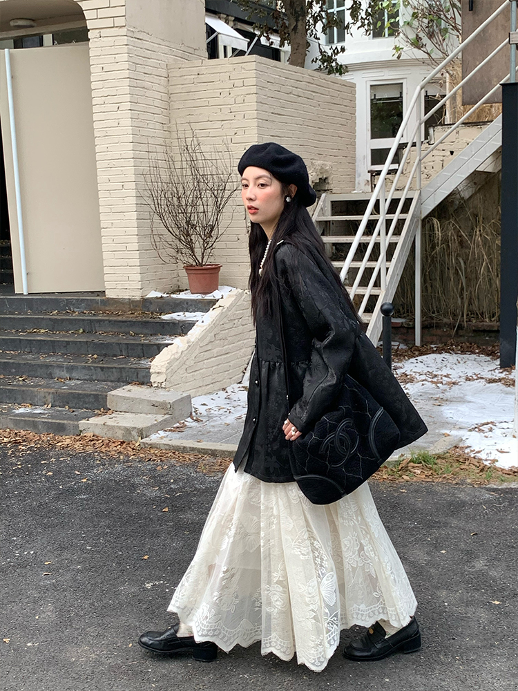 Apricot Butterfly Lace Midi Skirt for Women - Loose A-Line Vintage Style Long Skirt for Autumn and Winter Fashion Apricot Butterfly Lace Midi Skirt for Women - Loose A-Line Vintage Style Long Skirt for Autumn and Winter Fashion