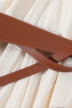 Apricot V-Neck Dress with Waist-Cinching Design, French Style Long Skirt for Beach Vacation, Slimming Effect, Summer Fashion