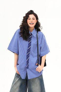 Artistic Blue Plaid Short Sleeve Shirt for Men and Women, Loose Versatile College Style, Retro 90s A-Z Summer Fashion Top