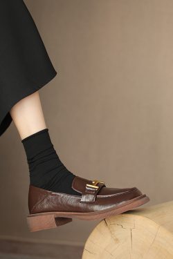 Artistic Retro British Style Chunky Heel Loafers with Gold Buckle - Women's Thick-Soled Leather Flats - Trendy Y2K Fashion