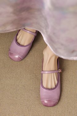 Artistic Retro One-Word Belt, Slim Spring Fashion Chinese-Style Flat Shoes for Women, Sweet Gentle Design