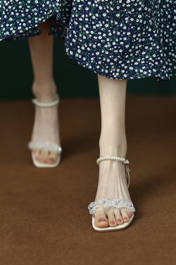 Artistic Slim Pearl Crystal Mid-Heel Square-Toe One-Strap Sandals for Women - Fairy Style Summer Footwear