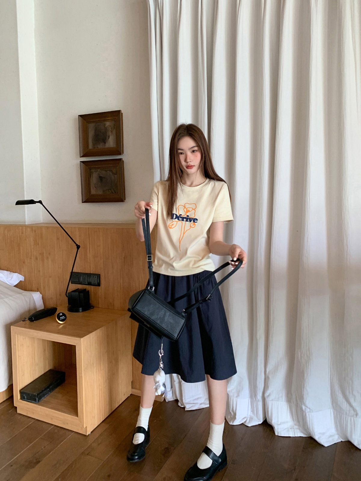 Artistic Towel Embroidery Printed Short Sleeve T-Shirt for Women - Summer Slim Fit Shoulder Top, Casual Chic Style Artistic Towel Embroidery Printed Short Sleeve T-Shirt for Women - Summer Slim Fit Shoulder Top, Casual Chic Style