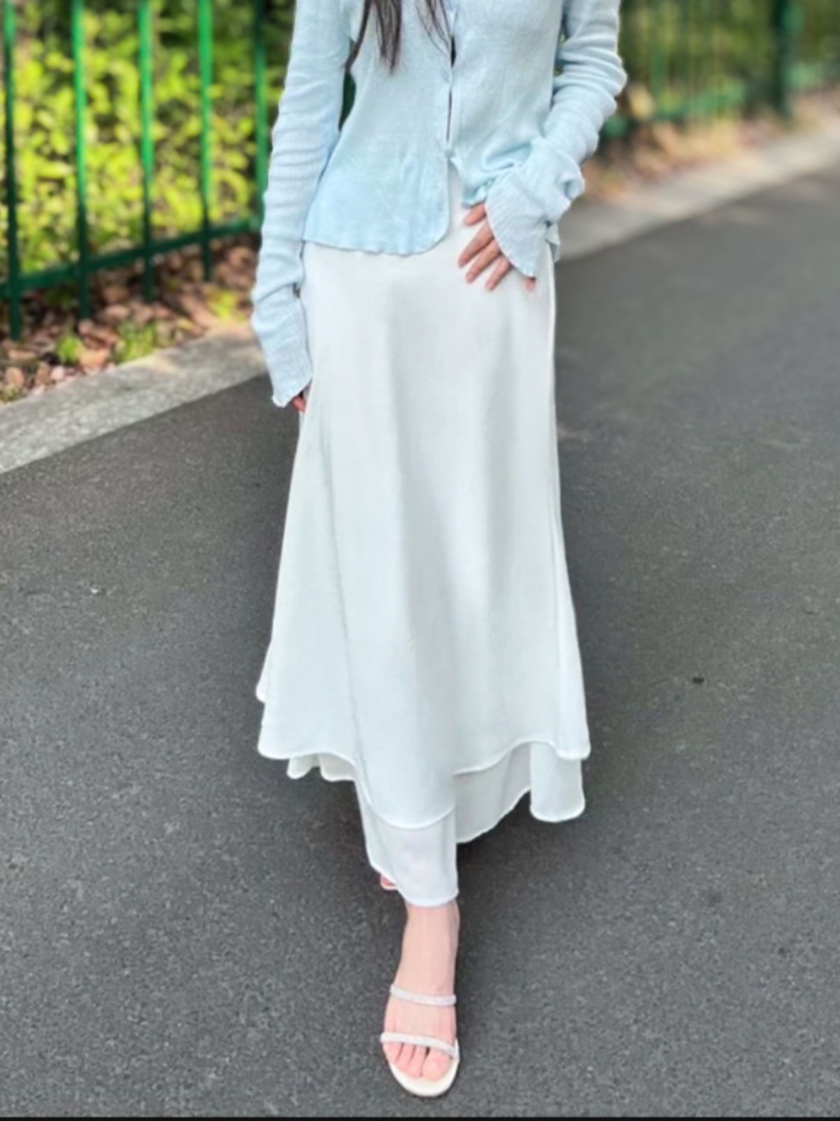 Asymmetrical Fishtail A-Line Mid-Length Skirt with Elastic Waist, Slimming Patchwork Chiffon Ruffles for Spring-Summer Fashion Asymmetrical Fishtail A-Line Mid-Length Skirt with Elastic Waist, Slimming Patchwork Chiffon Ruffles for Spring-Summer Fashion