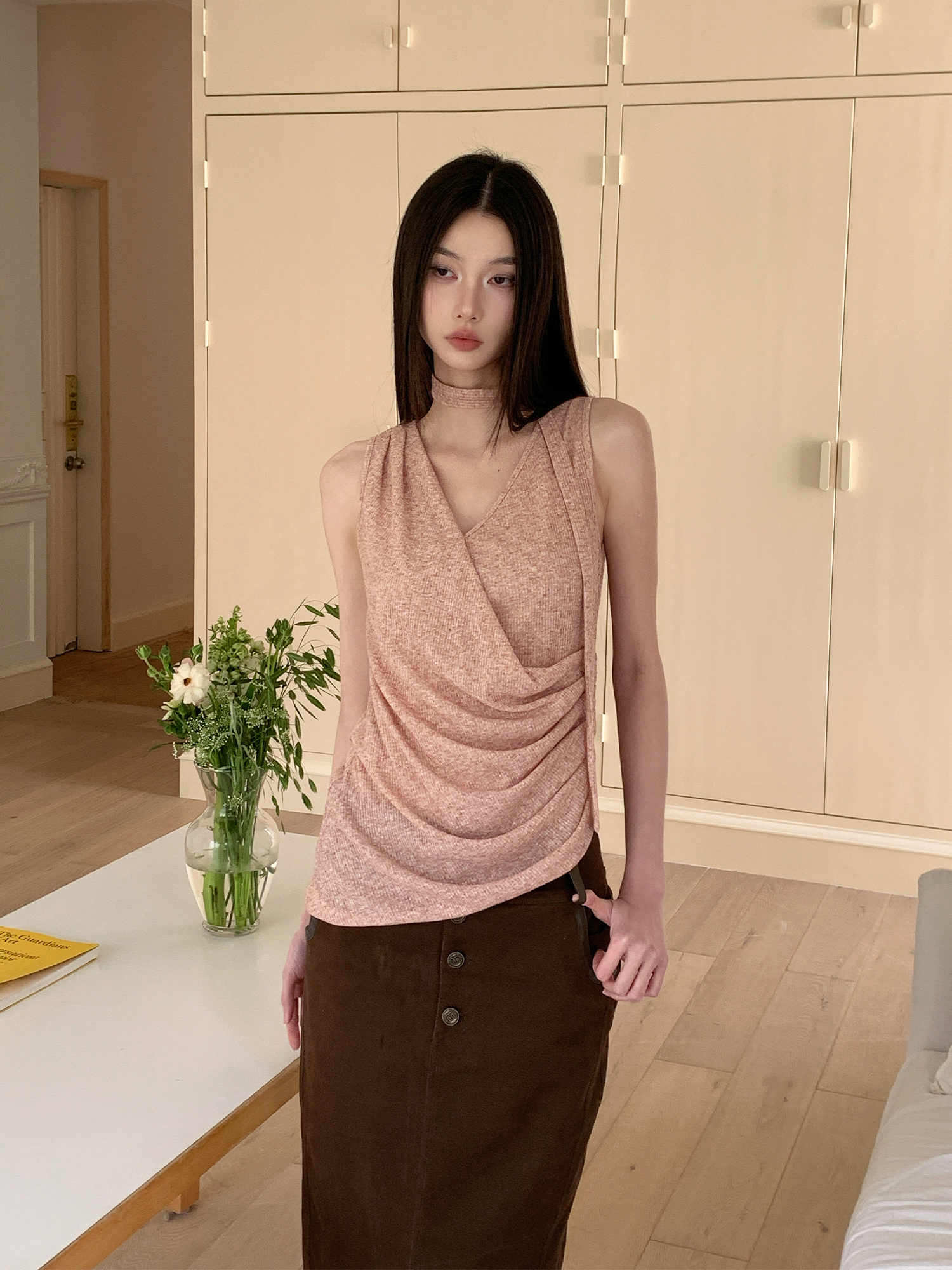 Asymmetrical Hem Pleated Halter Top - Flowy Summer Design with Side Waist Detail Asymmetrical Hem Pleated Halter Top - Flowy Summer Design with Side Waist Detail