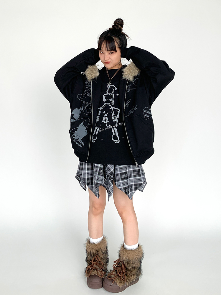 Autumn Winter Fleece-Lined Hoodie for Women - Black and White Printed Loose Jacket, Casual Streetwear Style Autumn Winter Fleece-Lined Hoodie for Women - Black and White Printed Loose Jacket, Casual Streetwear Style