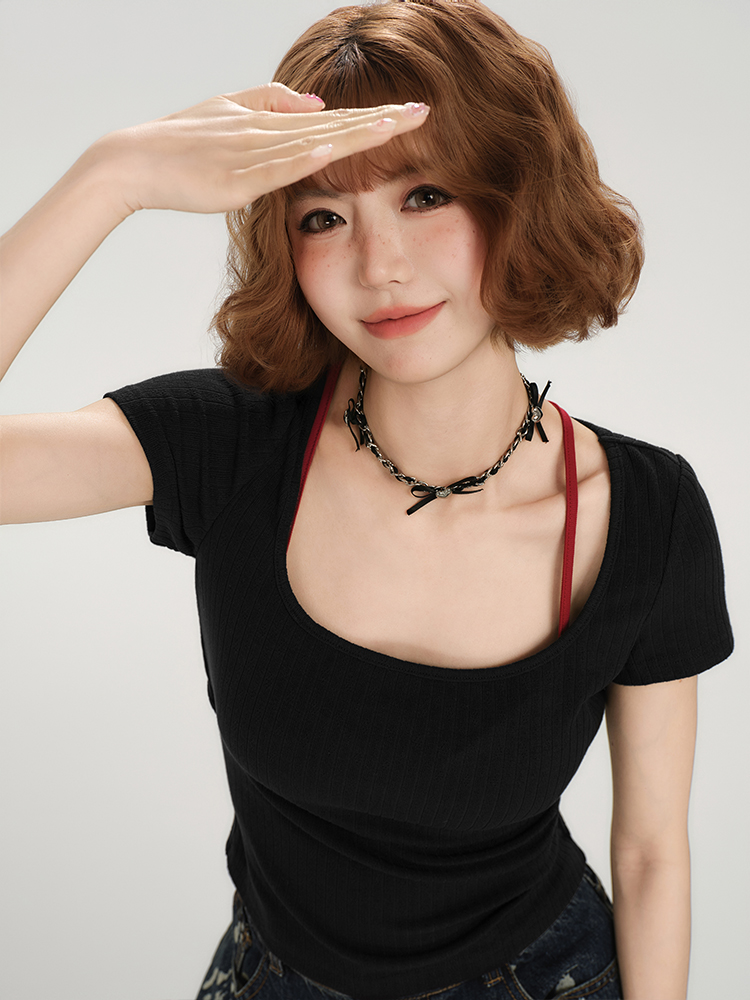 Backless Spicy Girl Short Sleeve T-Shirt for Women - American Style Summer Two-Piece Set with Strap Design Backless Spicy Girl Short Sleeve T-Shirt for Women - American Style Summer Two-Piece Set with Strap Design