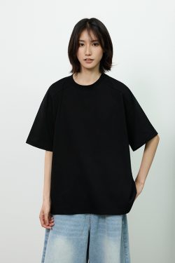 Basic Design Short-Sleeve T-Shirt for Men with Closed Front Shoulder Seam, Loose American Style, Versatile Casual Tee