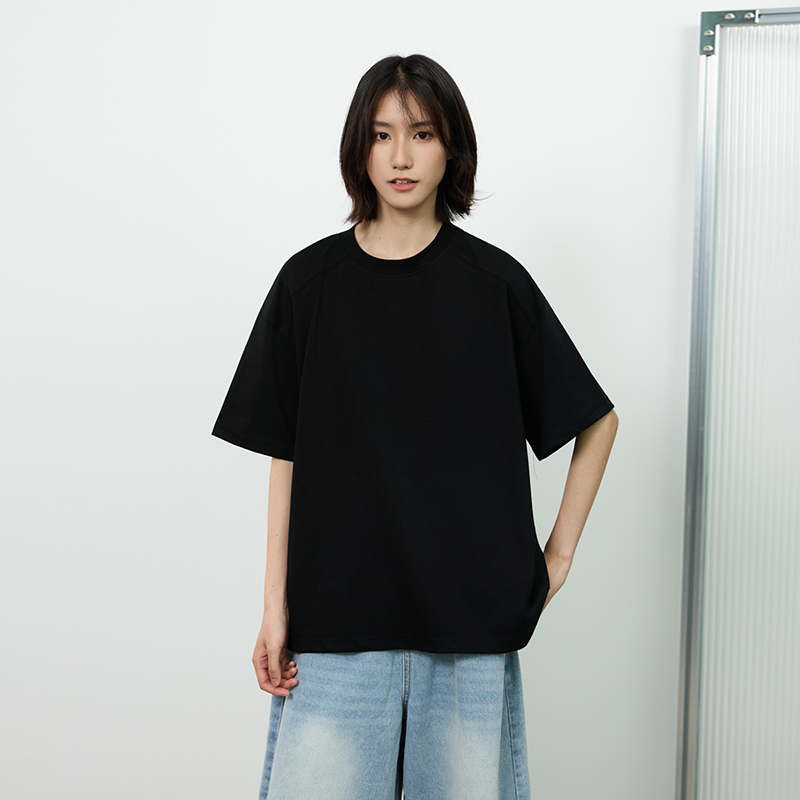 Basic Design Short-Sleeve T-Shirt for Men with Closed Front Shoulder Seam, Loose American Style, Versatile Casual Tee Basic Design Short-Sleeve T-Shirt for Men with Closed Front Shoulder Seam, Loose American Style, Versatile Casual Tee