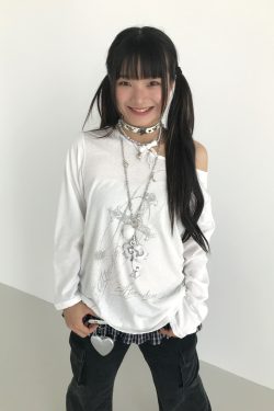 Basil Off-Shoulder One-Shoulder Sheer Long Sleeve Cold Shoulder Top for Sun Protection - Trendy Original Print Fashion Top