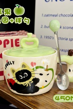 Beautiful Ceramic Apple Mug with Lid and Spoon - Perfect Gift for Girls, Ideal for Birthdays and New Year Celebrations