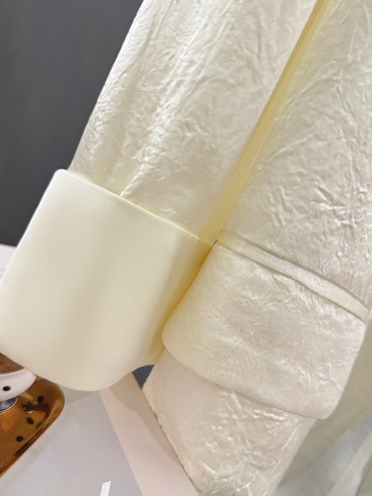 Beige Acetate Textured Blazer for Women - Stylish High-End Summer Suit, Versatile Design for 2025 Fashion Trends Beige Acetate Textured Blazer for Women - Stylish High-End Summer Suit, Versatile Design for 2025 Fashion Trends