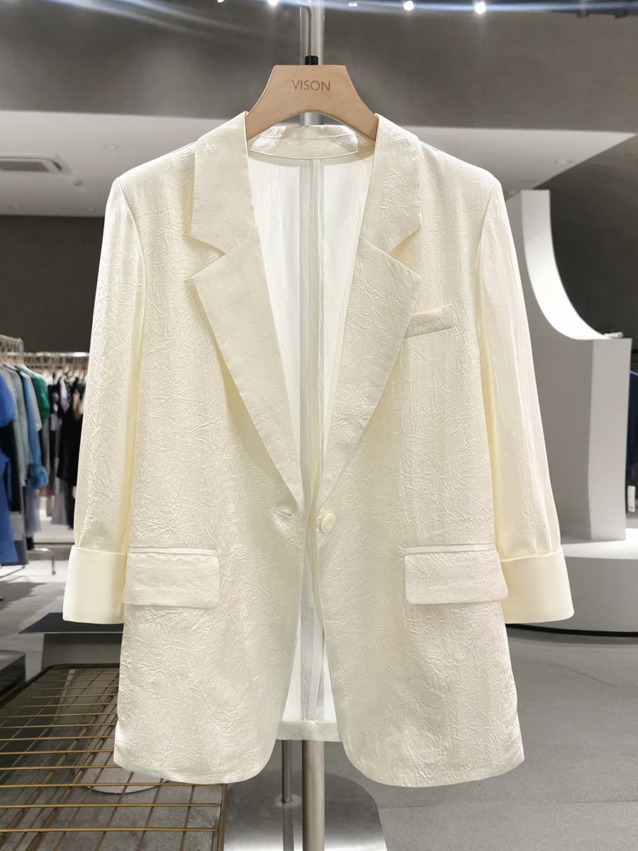 Beige Acetate Textured Blazer for Women - Stylish High-End Summer Suit, Versatile Design for 2025 Fashion Trends Beige Acetate Textured Blazer for Women - Stylish High-End Summer Suit, Versatile Design for 2025 Fashion Trends