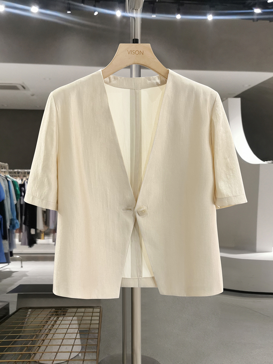 Beige Lightweight V-Neck Thin Jacket for Women - Luxury Acetate Glossy Short Top, 2025 Summer Fashion, Elegant and Stylish Beige Lightweight V-Neck Thin Jacket for Women - Luxury Acetate Glossy Short Top, 2025 Summer Fashion, Elegant and Stylish