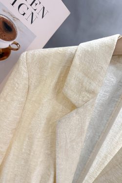 Beige Vintage Lightweight Suit Jacket for Women - 2025 Summer Slimming Pleated Blazer, Fashionable & Versatile 90s Style
