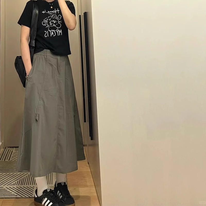 Black A-Line Work Skirt for Women - Mid-Length Slimming Umbrella Skirt for Pear-Shaped Figures - Summer 2025 Fashion Black A-Line Work Skirt for Women - Mid-Length Slimming Umbrella Skirt for Pear-Shaped Figures - Summer 2025 Fashion