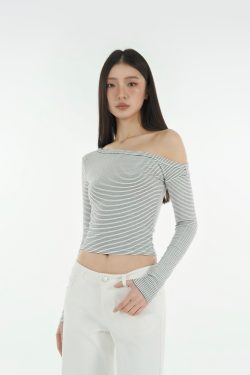 Black and White Striped Off-Shoulder T-Shirt and Straight-Leg Floor-Length Casual Pants Set - Chic Summer Outfit for 90s Style