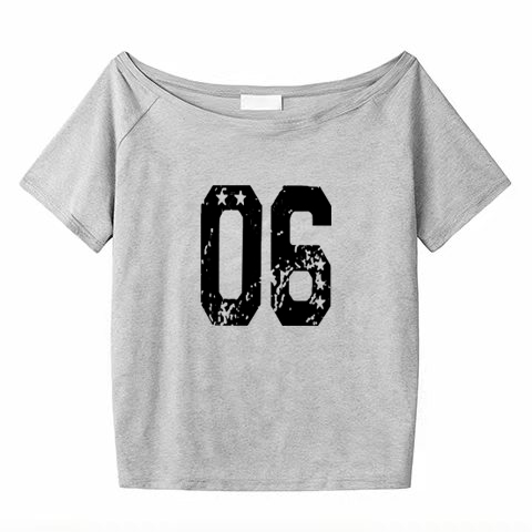 Black Asymmetrical Shoulder Short Sleeve Off-Shoulder T-Shirt with Digital Print – Trendy Women's Casual Summer Top in American Style Black Asymmetrical Shoulder Short Sleeve Off-Shoulder T-Shirt with Digital Print – Trendy Women's Casual Summer Top in American Style