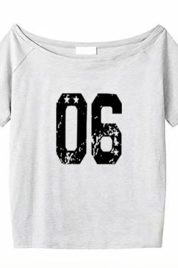 Black Asymmetrical Shoulder Short Sleeve Off-Shoulder T-Shirt with Digital Print – Trendy Women's Casual Summer Top in American Style