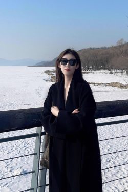 Black Double-Sided Cashmere Coat for Women - 2024 Winter Woolen Mid-Length in Korean Style for Petite Fits