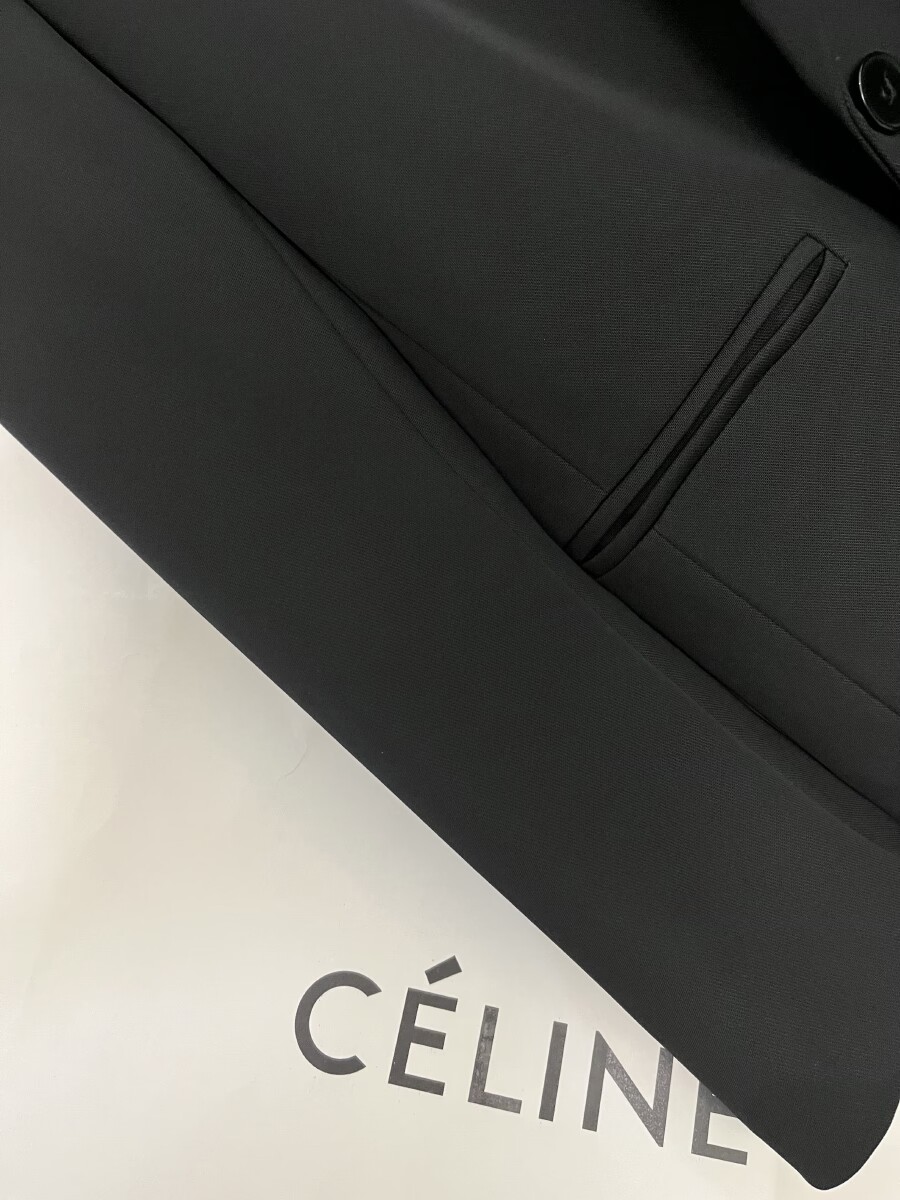 Black Korean-Style Slim Fit Suit Jacket for Women - 2025 Spring Autumn Hepburn-Inspired Professional Attire Black Korean-Style Slim Fit Suit Jacket for Women - 2025 Spring Autumn Hepburn-Inspired Professional Attire