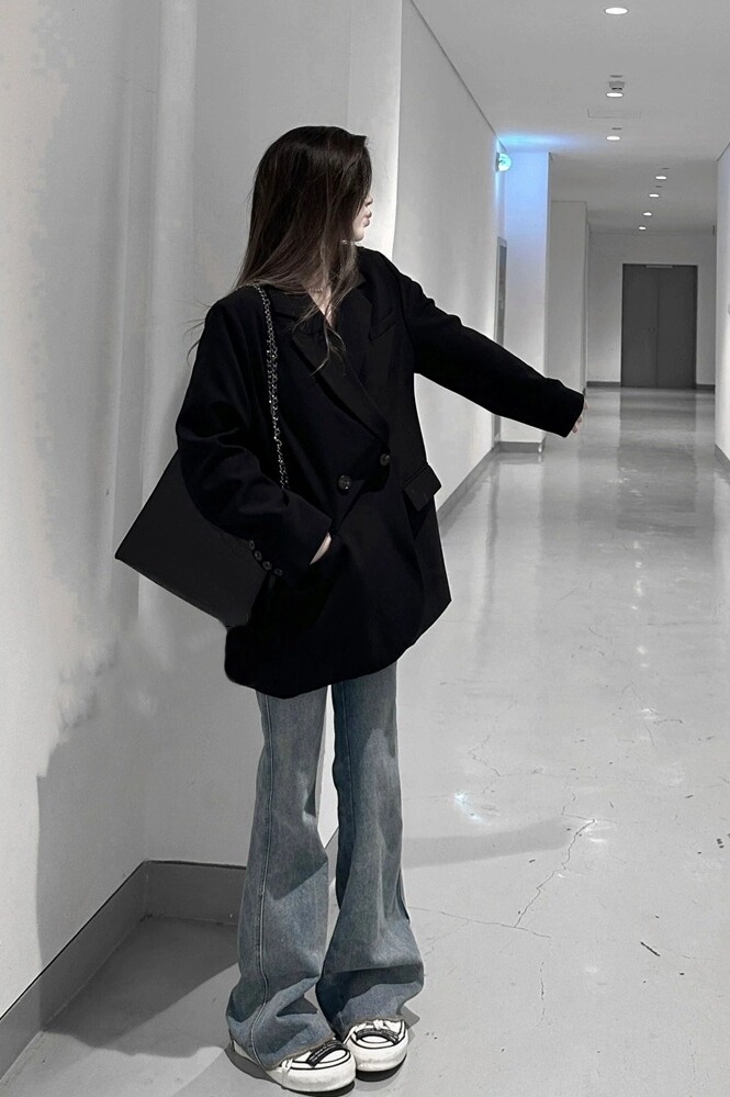 Black Oversized Women's Suit Jacket - High-End Casual Blazer for Spring & Autumn 2025, Trendy Niche Silhouette