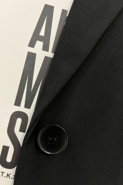 Black Petite Loose Short-Sleeve Blazer for Women - Lightweight Summer 2025 Design, Flattering Short Fit, Stylish & Versatile