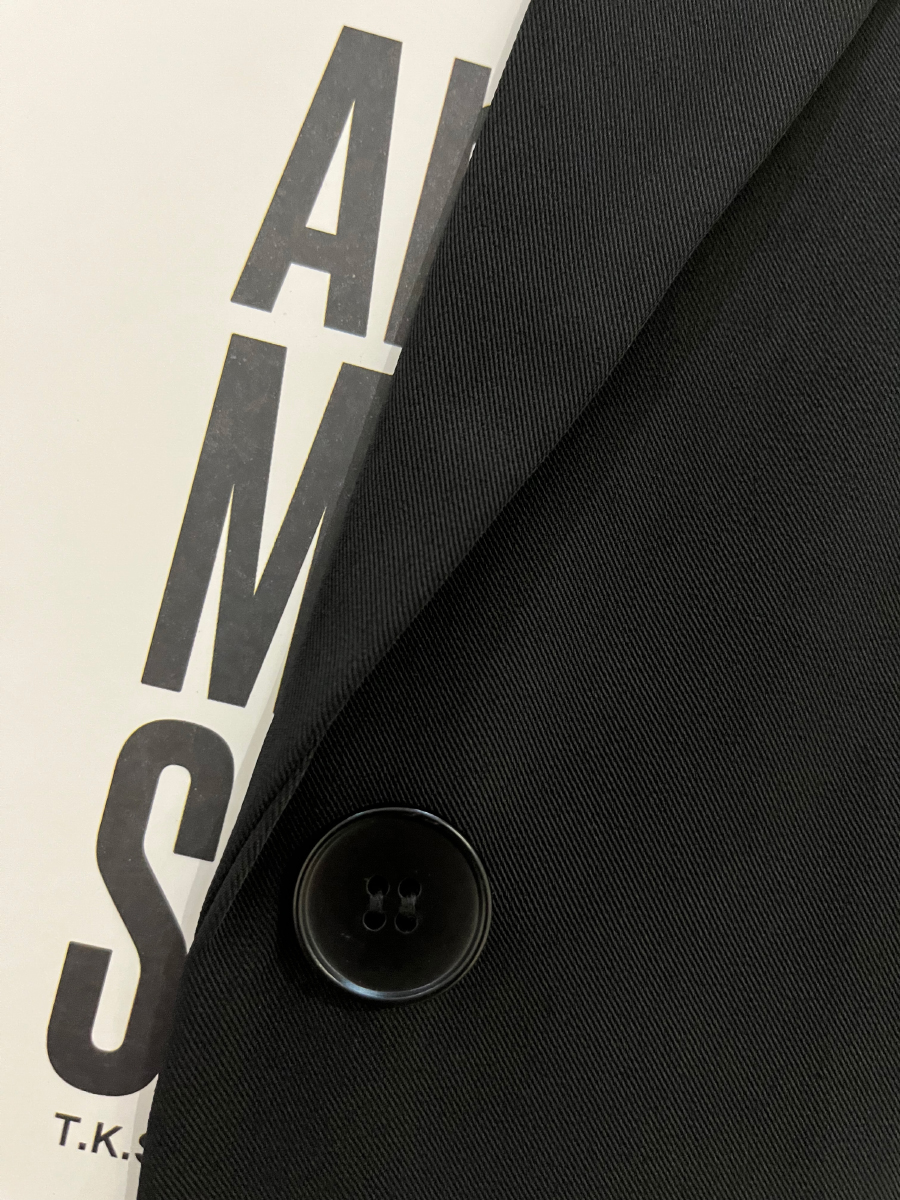 Black Petite Loose Short-Sleeve Blazer for Women - Lightweight Summer 2025 Design, Flattering Short Fit, Stylish & Versatile Black Petite Loose Short-Sleeve Blazer for Women - Lightweight Summer 2025 Design, Flattering Short Fit, Stylish & Versatile