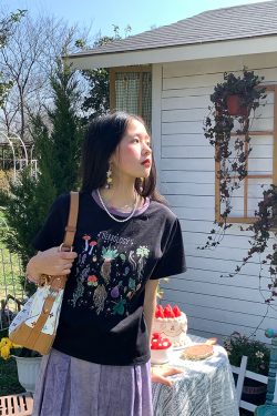 Black Retro Shoulder T-Shirt for Women - Vintage All Things and Songs Summer Loose Fit Short Sleeve Top, 90s Inspired Style