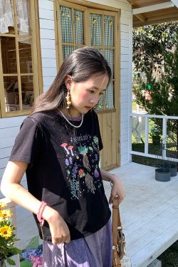 Black Retro Shoulder T-Shirt for Women - Vintage All Things and Songs Summer Loose Fit Short Sleeve Top, 90s Inspired Style