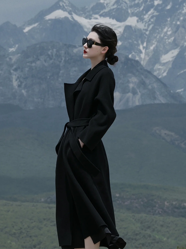 Black Reversible Cashmere Coat for Women - Elegant Mid-Length Bathrobe-Style Outerwear for 2024 Autumn/Winter, Korean Style Black Reversible Cashmere Coat for Women - Elegant Mid-Length Bathrobe-Style Outerwear for 2024 Autumn/Winter, Korean Style