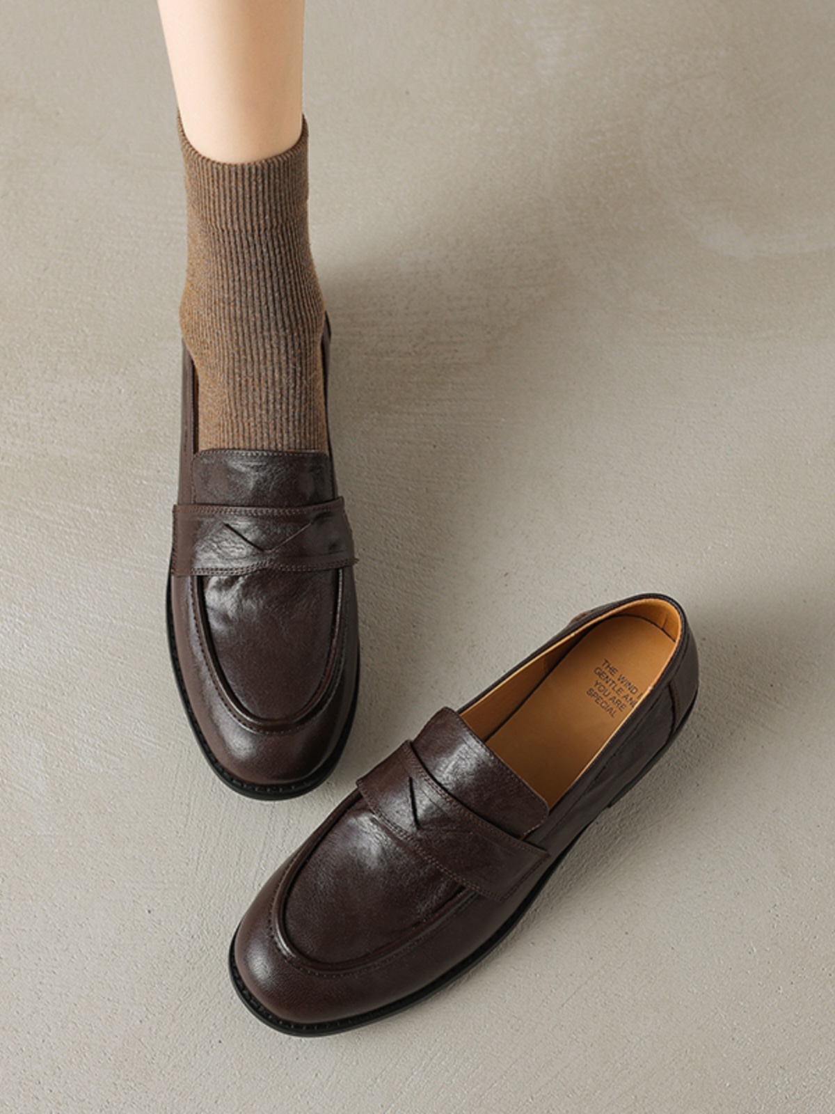 Black Sheepskin Flat Loafers for Women - 2025 Summer Round Toe Slip-On Leather Shoes, Y2K Inspired Comfort Fashion Black Sheepskin Flat Loafers for Women - 2025 Summer Round Toe Slip-On Leather Shoes, Y2K Inspired Comfort Fashion