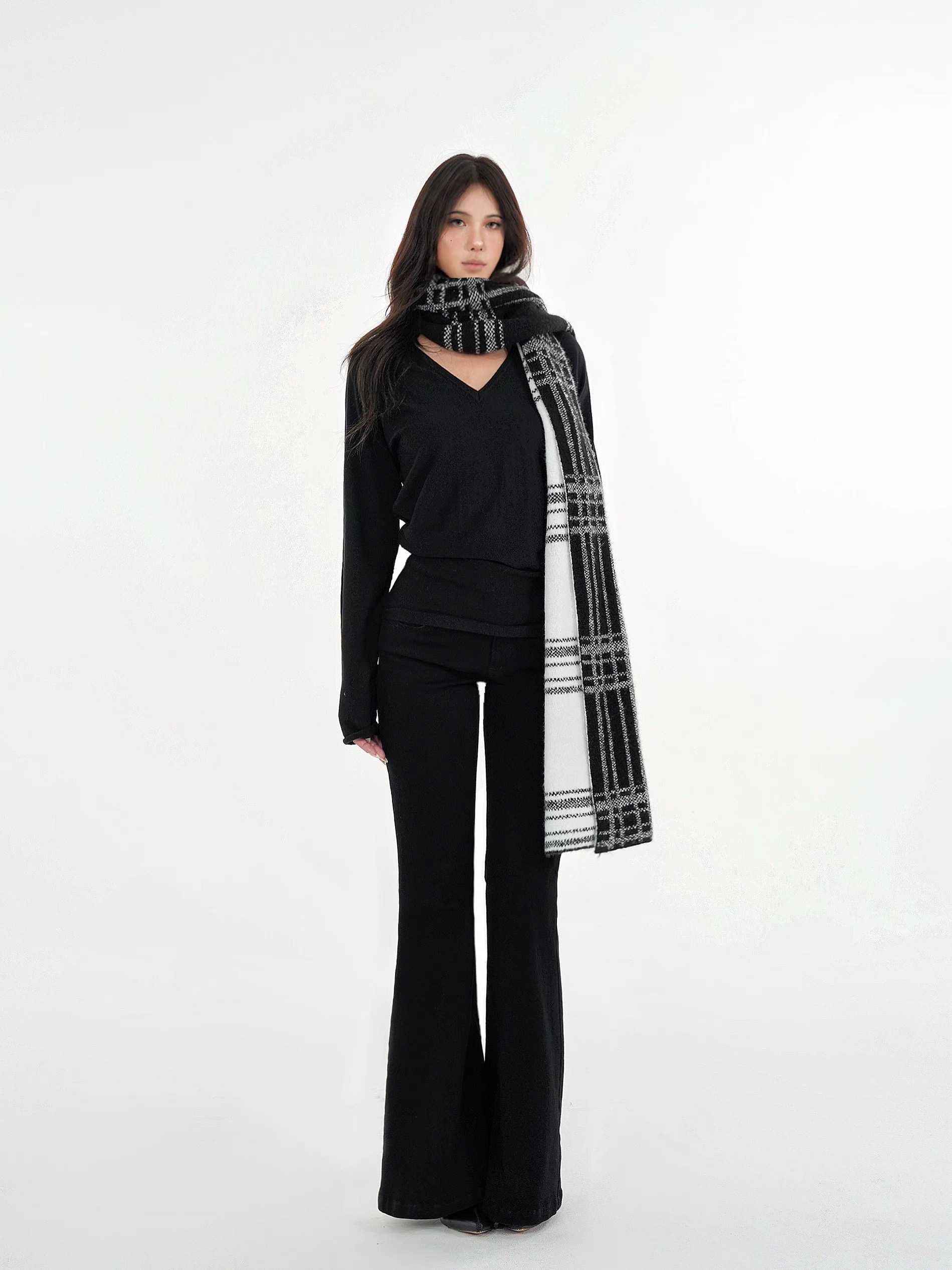 Black Stretchy Mid-Low Waist Flared Denim Pants for Women - Trendy Y2K Style Jeans Black Stretchy Mid-Low Waist Flared Denim Pants for Women - Trendy Y2K Style Jeans